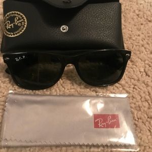 Black Ray-Ban New Wayfarer sunglasses